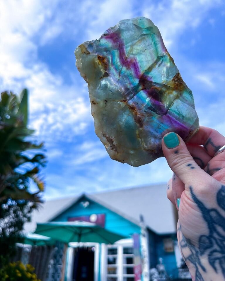 422253169 17989123388531944 5884738223567502468 n 768x960